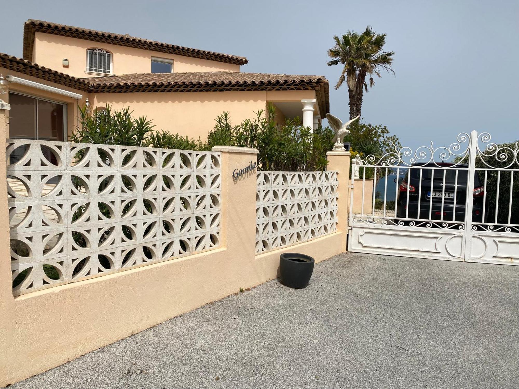 Villa Goonie Les Issambres Esterno foto